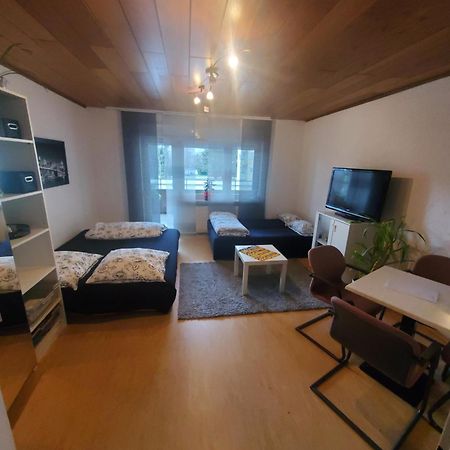 Einzimmerwohnungmit Grossem Balkon Mietersheim Exteriér fotografie