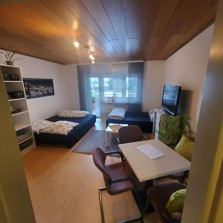 Einzimmerwohnungmit Grossem Balkon Mietersheim Exteriér fotografie